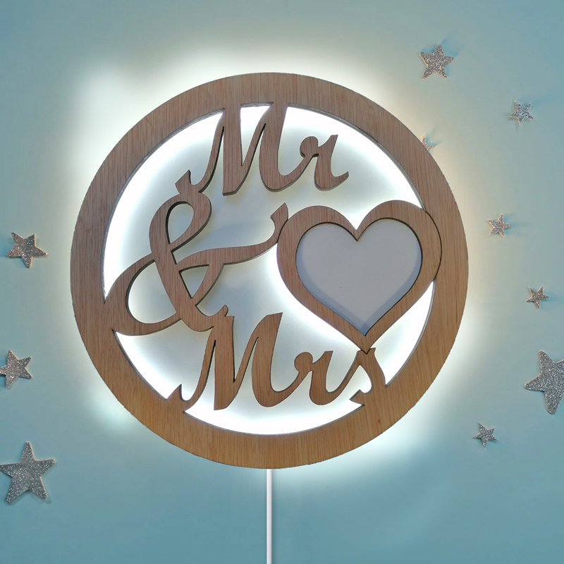 ksilino-fotistiko-mr-and-mrs Ξύλινο Φωτιστικό - Mr & Mrs